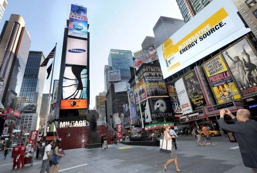 开云足球体育工控机在多媒体播放平台中的应用